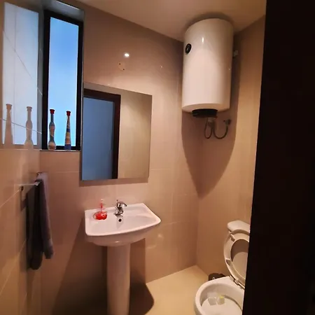 Spacious Poolside With Patio 11a2s Apartment *